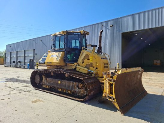 Komatsu D 61 PXi-24 D 61 PXi-24 2016 2 Dozers image 4