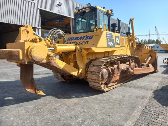 Komatsu D155A-6R (4 pcs available for sale in Abu Dhabi) 10194 2024 2 Dozers image 4