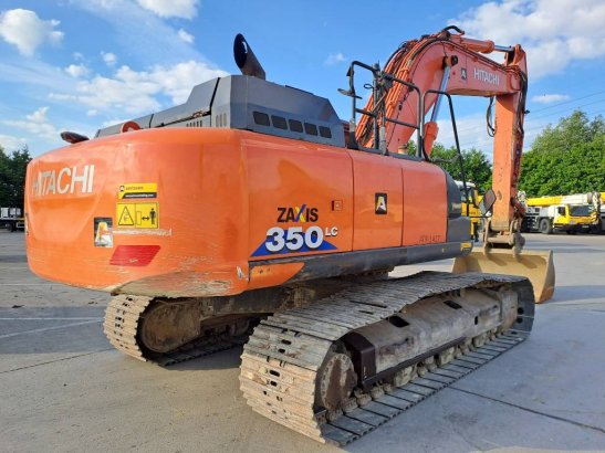 Hitachi ZX 350 LC-6 + GPS (CW55s) ZX 350 LC-6 + GPS (CW55s) 2017 2 Crawler Excavators image 4