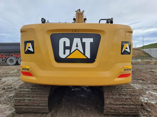 CAT 320 33 2018 2 Crawler Excavators image 18