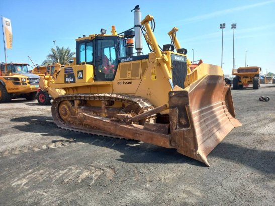 Komatsu D155A-6R (4pcs available for sale in Abu Dhabi) 10194 2023 2 Dozers image 4