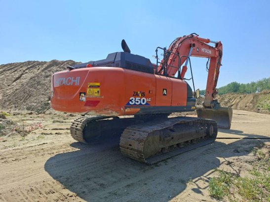 Hitachi ZX350LC-6+GPS (CW55s) ZX350LC-6+GPS (CW55s) 2017 2 Crawler Excavators image 4