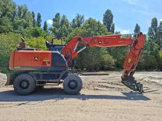 Hitachi ZX 170 W-5 B ZX 170 W-5 B 2016 2 Wheeled Excavators image 4