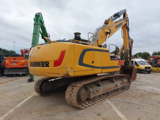 Liebherr R936LC R936LC 2019 2 Crawler Excavators image 4