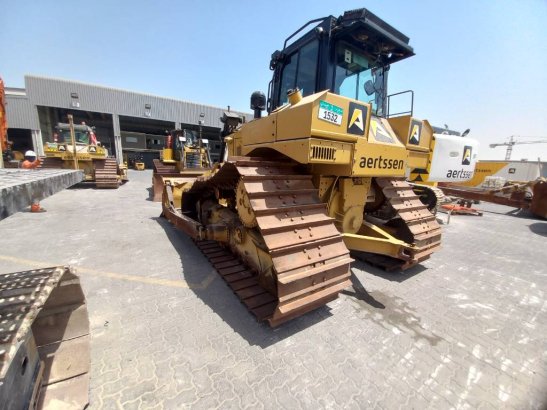 CAT D6R LGP (EXW - Abu Dhabi) D6R LGP (EXW - Abu Dhabi) 2017 2 Dozers image 4