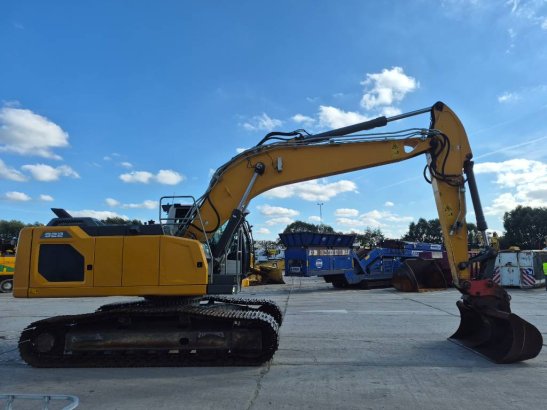 Liebherr 922LC 922LC 2022 2 Crawler Excavators image 4