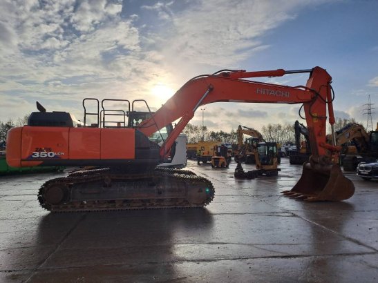 Hitachi ZX350LCN-6 ZX350LCN-6 2018 2 Crawler Excavators image 29