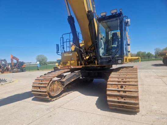 CAT 374FL 374FL 2019 2 Crawler Excavators image 5