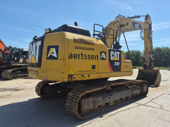 CAT 326 FL 326 FL 2019 2 Crawler Excavators image 5
