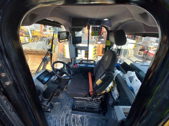CAT 980 (Abu Dhabi) 257 2022 2 Wheel Loaders image 8