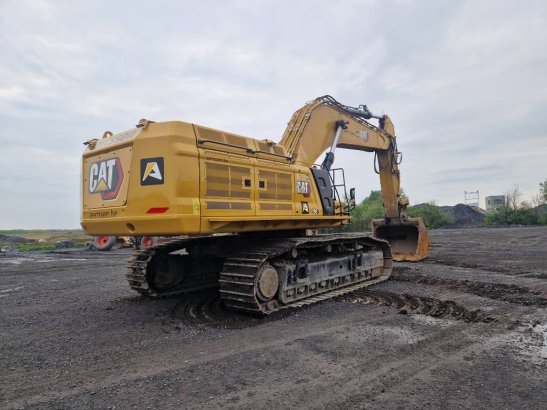 CAT 395 395 2024 2 Crawler Excavators image 4