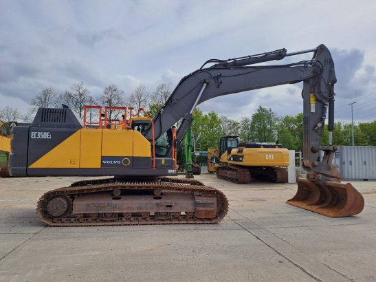 Volvo EC350EL EC350EL 2022 2 Crawler Excavators image 5