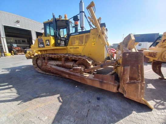 Komatsu D155A-6R (4pcs available for sale in Abu Dhabi) 10194 2024 2 Dozers image 28