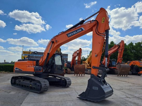 Develon DX 225 LC-7M (UNUSED, multiple units available) Develon DX 225 LC-7M (UNUSED, multiple units available) 2025 1 Cra...