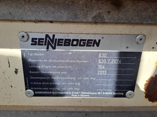 Sennebogen 830E K17(only upperstructure with damaged cabin) Sennebogen 830E K17(only upperstructure with damaged cabin) 20...