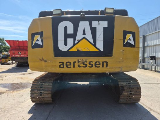 CAT 326 FL 326 FL 2019 2 Crawler Excavators image 6