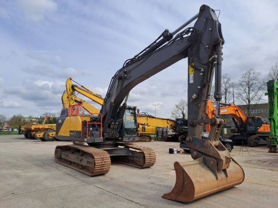 Volvo EC350EL EC350EL 2022 2 Crawler Excavators image 6