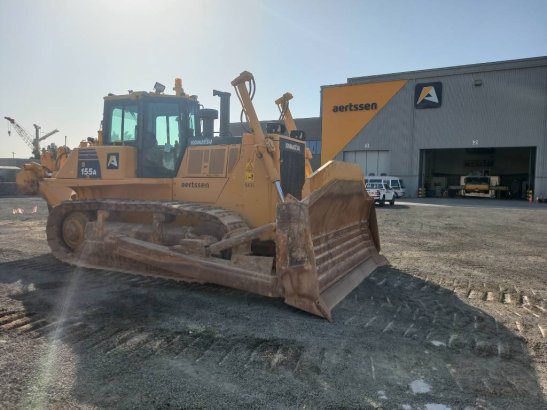 Komatsu D155A-6R (4pcs available for sale in Abu Dhabi) 10194 2023 2 Dozers image 6