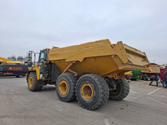 Komatsu HM300-3 HM300-3 2015 2 Articulated Dump Trucks image 7