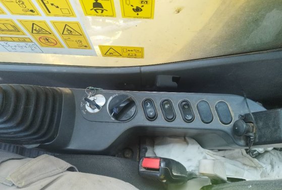 Komatsu PC500LC (multiple units available for sale in KSA) PC500LC (multiple units available for sale in KSA) 2022 2 Crawl...