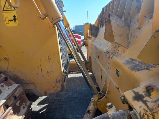 Komatsu D155A-6R (4 pcs available for sale in Abu Dhabi) 10194 2023 2 Dozers image 21