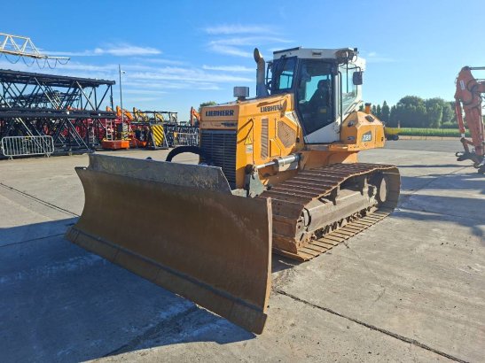 Liebherr PR726LGP PR726LGP 2022 2 Dozers image 7