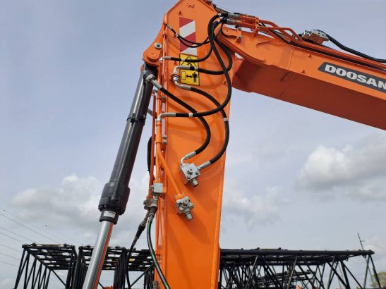Doosan DX160W-7 Doosan DX160W-7 2023 2 Wheeled Excavators image 8