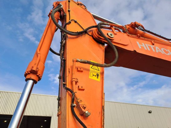 Hitachi ZX350LCN-6 ZX350LCN-6 2018 2 Crawler Excavators image 3