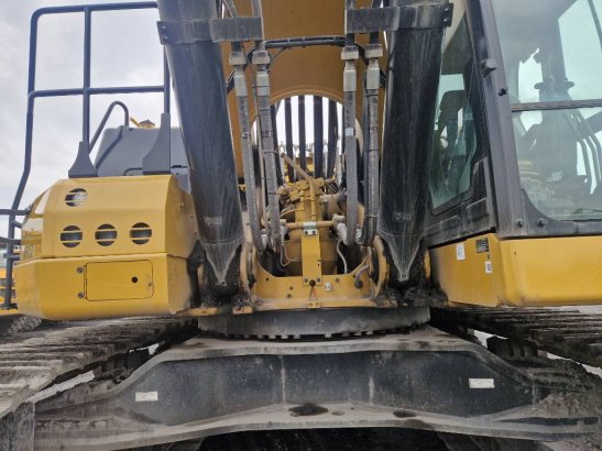 CAT 395 395 2024 2 Crawler Excavators image 22