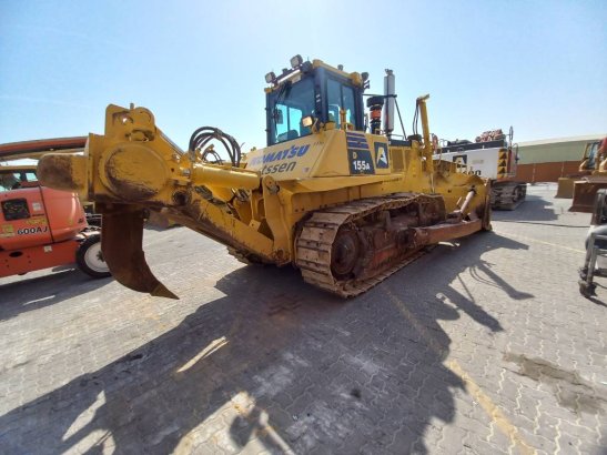 Komatsu D155A-6R (4pcs available for sale in Abu Dhabi) 10194 2024 2 Dozers image 8