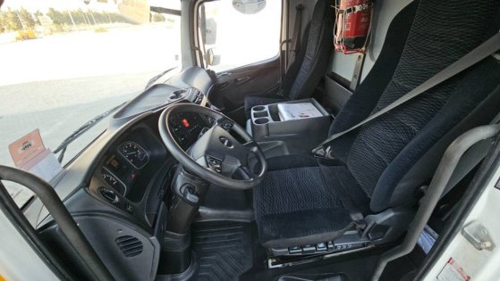 Grove GMK4100L-1 (2pcs available in Qatar) GMK4100L-1 (2pcs available in Qatar) 2017 2 Mobile Cranes image 9