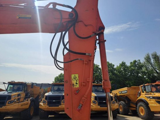 Hitachi ZX170W-5B ZX170W-5B 2016 2 Wheeled Excavators image 9