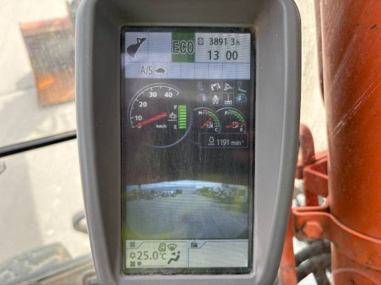 Hitachi ZX 140 W-6 (3 Pieces available) ZX 140 W-6 (3 Pieces available) 2018 2 Wheeled Excavators image 9