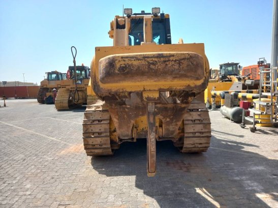 Komatsu D155A-6R (4pcs available for sale in Abu Dhabi) 10194 2024 2 Dozers image 9