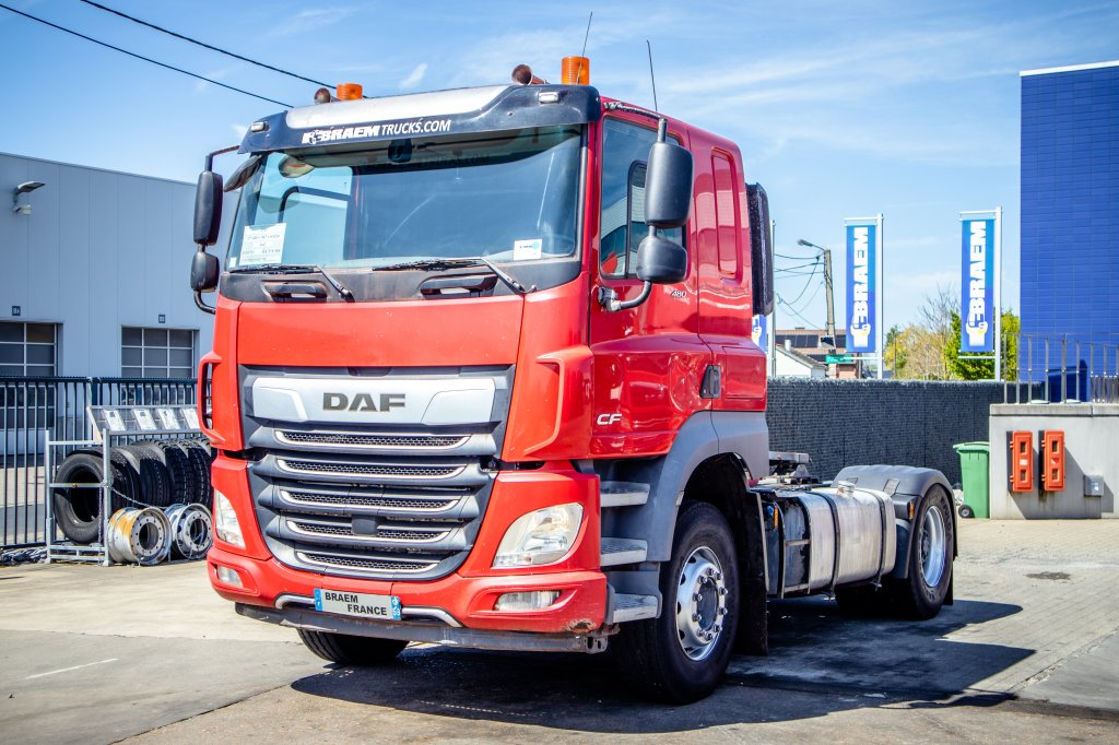 DAF CF480+56 ton+Intarder+hydr. image