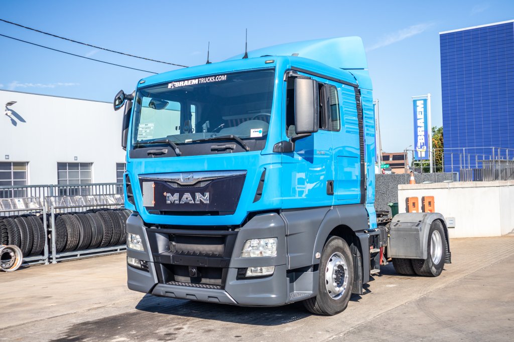 MAN TGX 18.400 XL BLS image