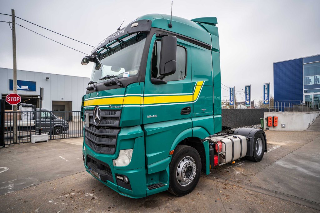 MERCEDES ACTROS 1845 LS image