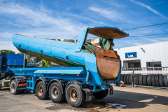ROBUSTE-KAISER S3803AB-GEISOLEERDE KIPPER