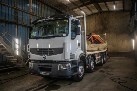 RENAULT KERAX 380DXI-8x4+PK18TM/3EXT KERAX 380DXI-8x4+PK18TM/3EXT 2011 2 image 16
