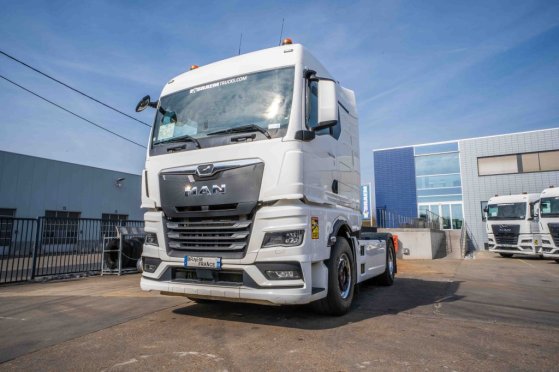 MAN TGX 18.510 LLS+INTARDER+HYDR TGX 18.510 LLS+INTARDER+HYDR 2022 2 Tractor Units image 16