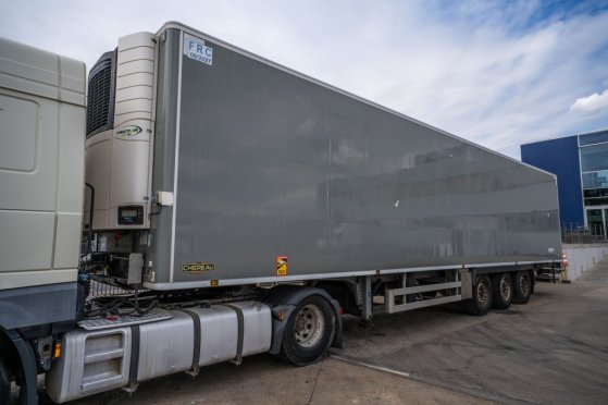 CHEREAU CHEREAU+CARRIER 1950 MT+DHOLLANDIA 2.5T Chereau CHEREAU+CARRIER 1950 MT+DHOLLANDIA 2.5T 2015 2 Refrigerated semi t...