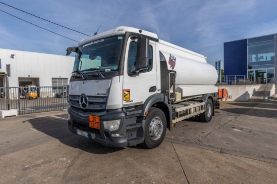 MERCEDES ANTOS 1830 BL+ MAGYAR 13.000L+5COMP ANTOS 1830 BL+ MAGYAR 13.000L+5COMP 2014 2