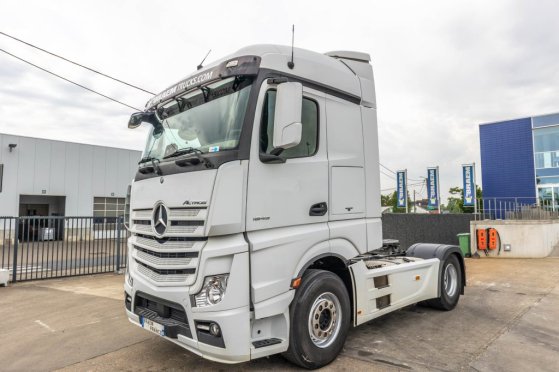 MERCEDES ACTROS 1845+VOITH+HYDR Mercedes-Benz ACTROS 1845+VOITH+HYDR 2017 2 Tractor Units image 11