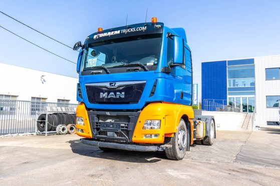 MAN TGX 18.420 XL BLS +INTANDER+HYDR. TGX 18.420 XL BLS +INTANDER+HYDR. 2018 2 Tractor Units