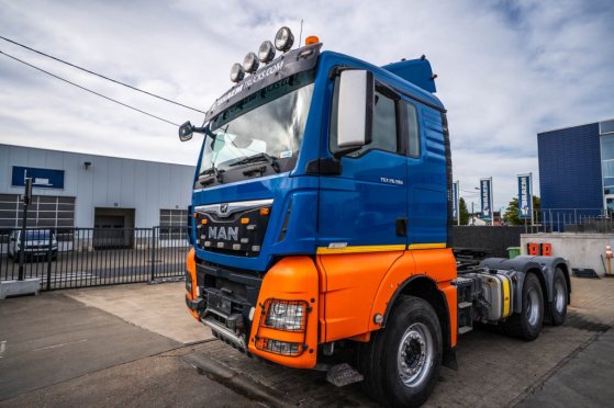 MAN TGX 26.580 XL BLS+INTARDER+BIG AXLES+HYDR. TGX 26.580 XL BLS+INTARDER+BIG AXLES+HYDR. 2017 2 Tractor Units