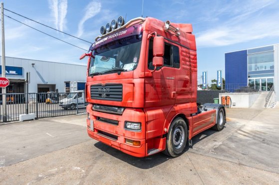 MAN TGA 18.480 XLX BLS + KIPHYDR. TGA 18.480 XLX BLS + KIPHYDR. 2007 2 Tractor Units