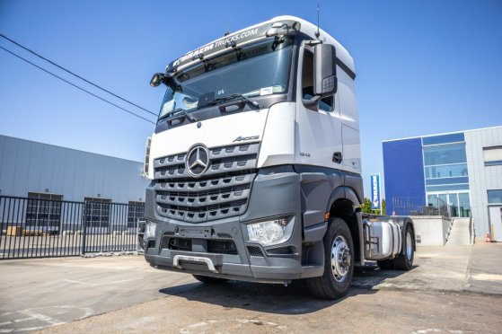 MERCEDES AROCS 1845 HAD - 4X4 + HYDR. Mercedes-Benz AROCS 1845 HAD - 4X4 + HYDR. 2017 2 Tractor Units image 27