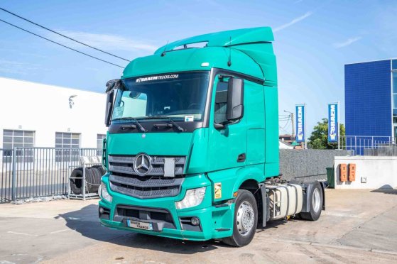 MERCEDES ACTROS 1845 LS Mercedes-Benz ACTROS 1845 LS 2015 2 Tractor Units image 31