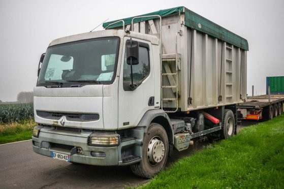 RENAULT PREMIUM 320 PREMIUM 320 2004 2 Tipper trucks image 29