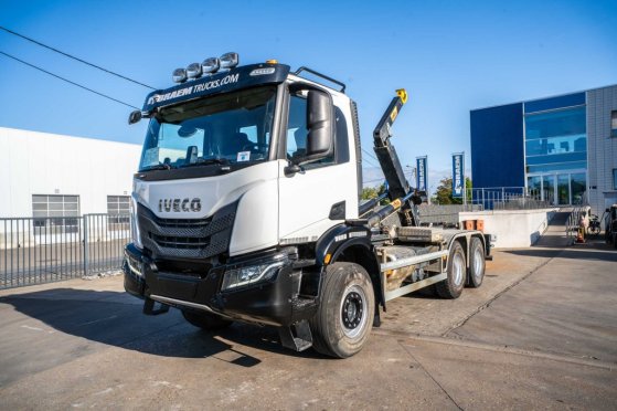 IVECO X-WAY 460 - HYVA - 91000 KM X-WAY 460 - HYVA - 91000 KM 2022 2 image 16